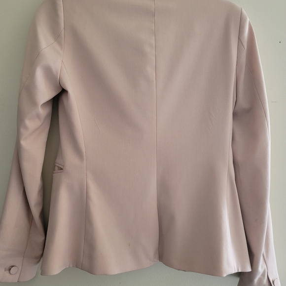 H & M Blazer - Picture 5 of 7
